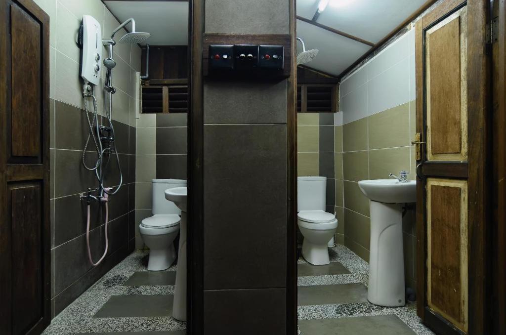 Oyo Home 90745 Desa Balqis Beach Resort Malacca Eksteriør bilde